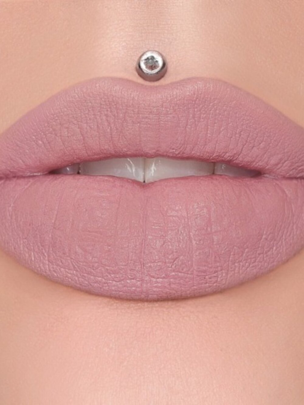NEW *VAULTED* Jeffree Star Velvet Trap Lipstick in Nudist Colony